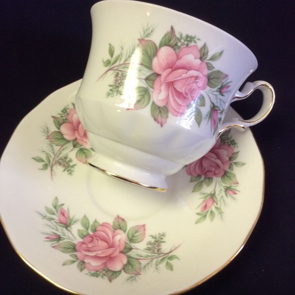 Queen Anne Bone China England Tea Cup & Saucer Pink floral Ridgway #8540 - Picture 3 of 6